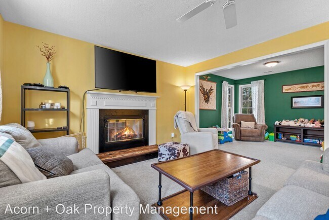 Building Photo - 3 br, 2.5 bath House - 4 Burwell Ct
