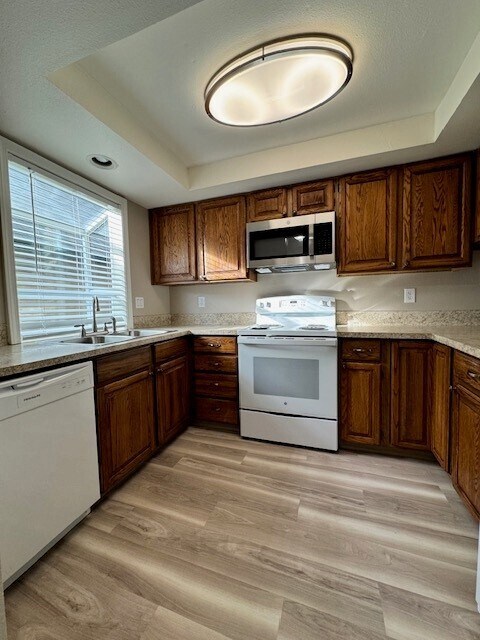 Cocina - St James Condominiums