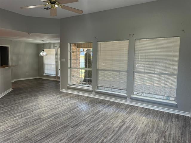 Building Photo - 110 Guadalupe Dr