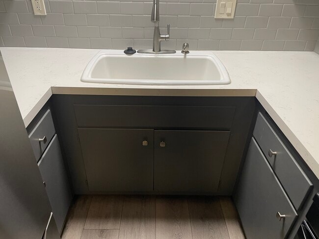 Foto del edificio - 20360 Anza Ave