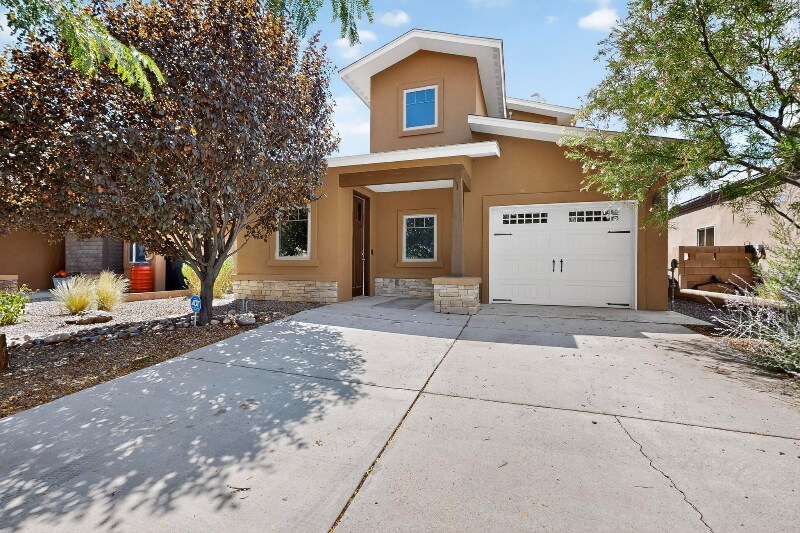 Foto principal - 5277 Via del Cielo Ln