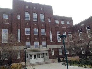 Building Photo - 300 Tijeras Ave NE