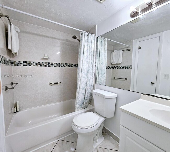 Foto del edificio - 8701 SW 141st St