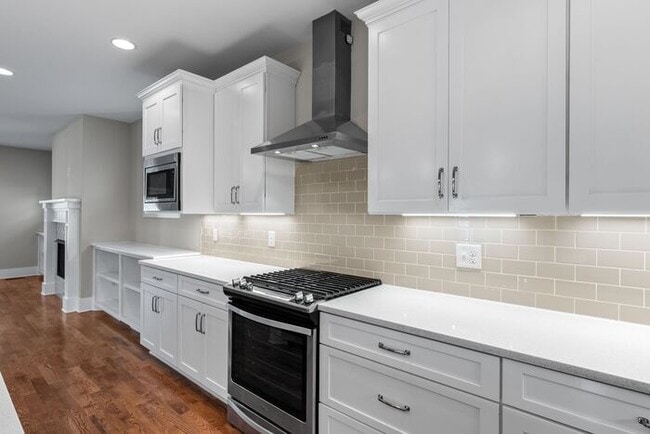 Photo - Stunning Home in Melrose 12 South Area...D...