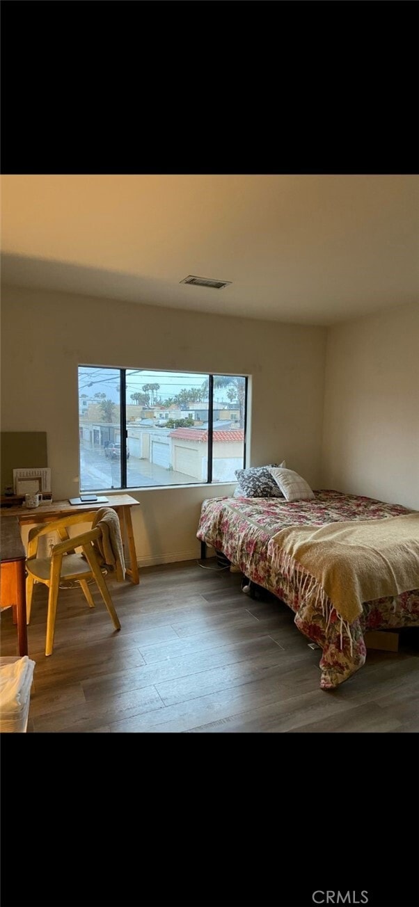 Building Photo - 608 Olive Ave