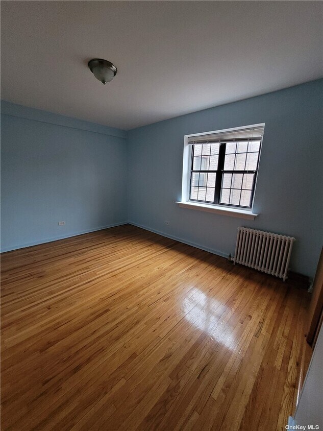 Foto del edificio - 144-20-144-78 78th Rd