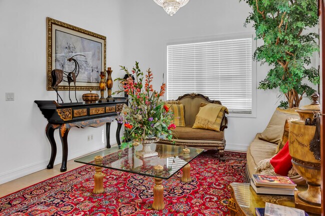 Foto del edificio - 12121 70th Pl N