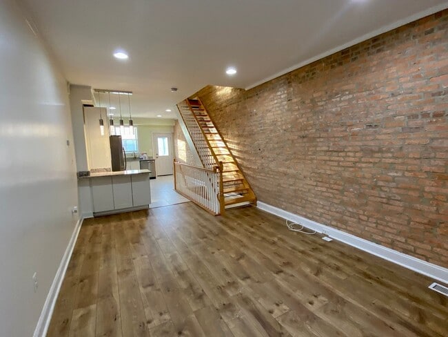 Foto del edificio - 634 S Newkirk St