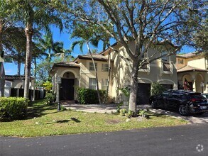 Building Photo - 4874 NW 111th Ct