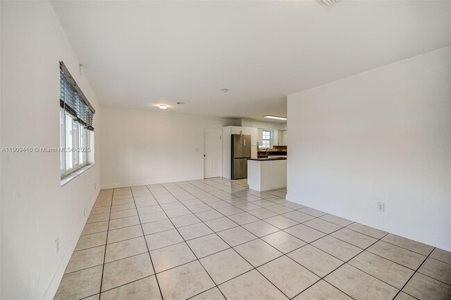 Foto del edificio - 20941 NE 25th Ct