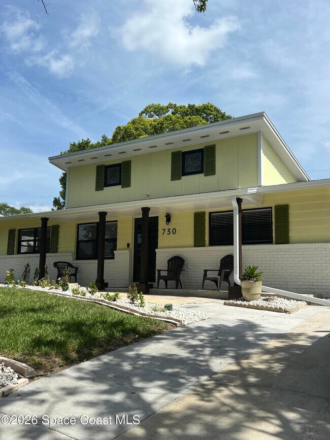 Foto del edificio - 730 Glade Rd