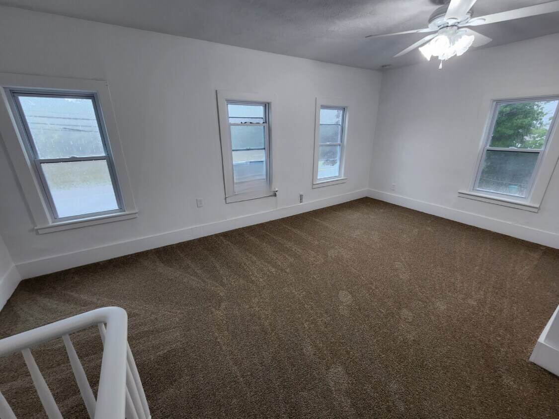 25 Old Rte 66 Unit B, Averill Park, NY 12018 Apartments in Averill