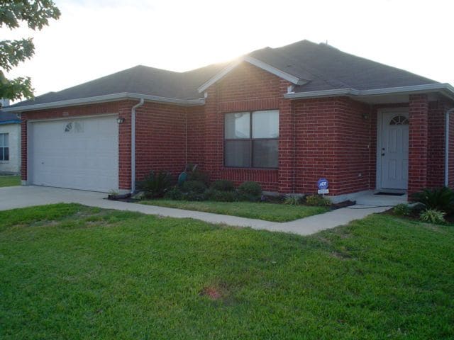 Building Photo - 3210 Settlement Dr
