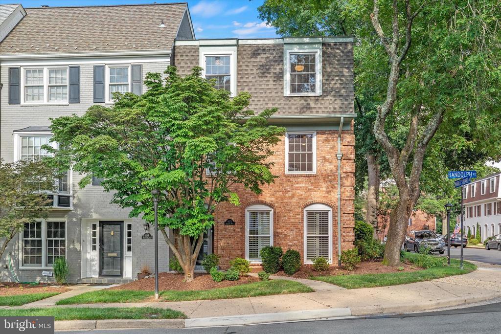 Foto principal - 1121 Randolph Rd