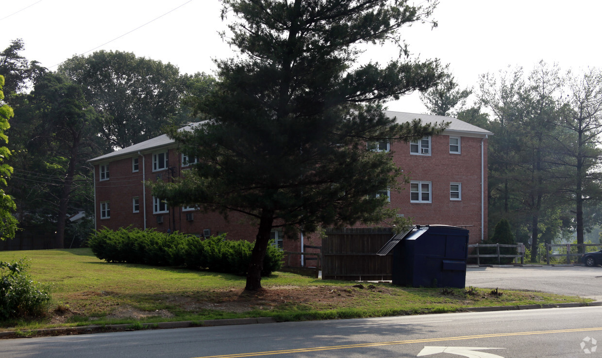 Building Photo - 14698 Colchester Rd