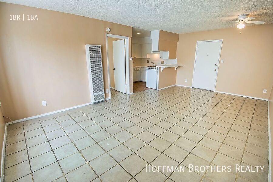 Foto principal - 842 S Carondelet St