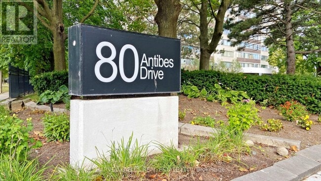 Building Photo - 80-1780 Antibes Dr
