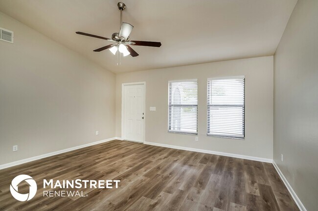 Foto del edificio - 2216 SE 6th Ln