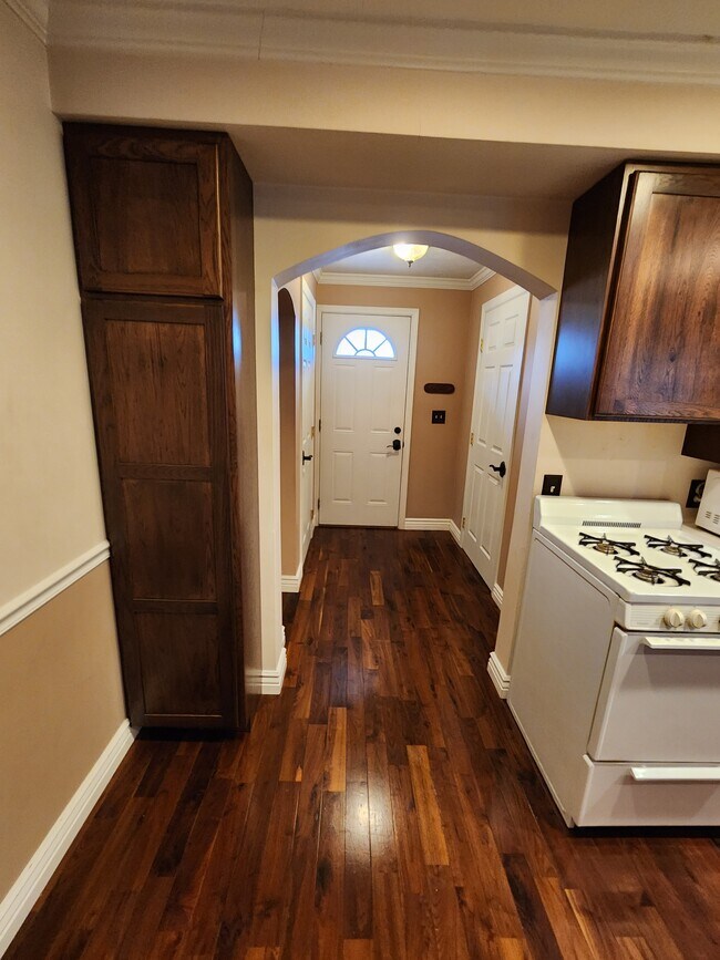 244 S Main St Unit 244, Washington, PA 15301 Apartments in Washington