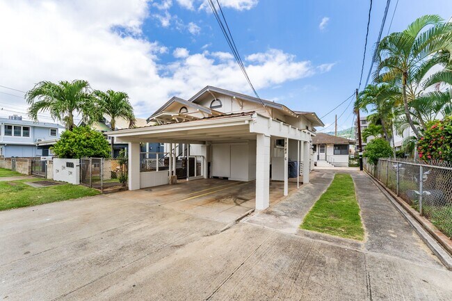 Foto del edificio - One-Bedroom Cottage- 1816 Citron Street #C