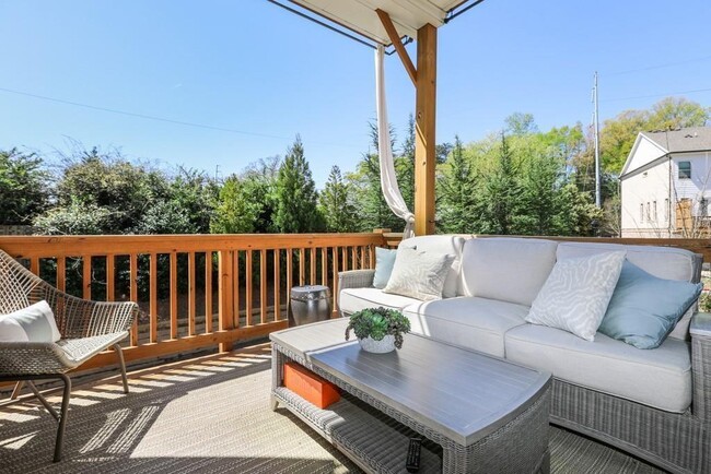 Building Photo - 4231 Deming Cir