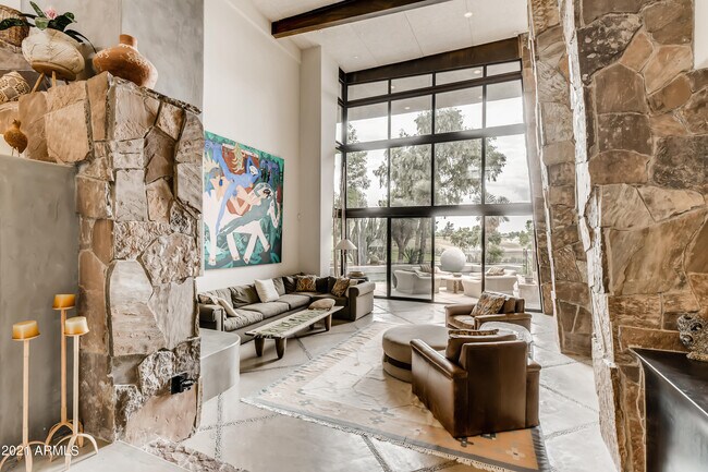 Foto del edificio - 7475 E Gainey Ranch Rd