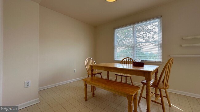Foto del edificio - 1515 Margaret Ct