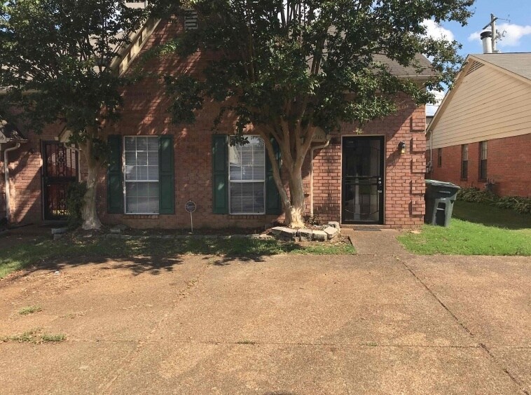 Foto principal - 4210 Meadow Valley Dr E