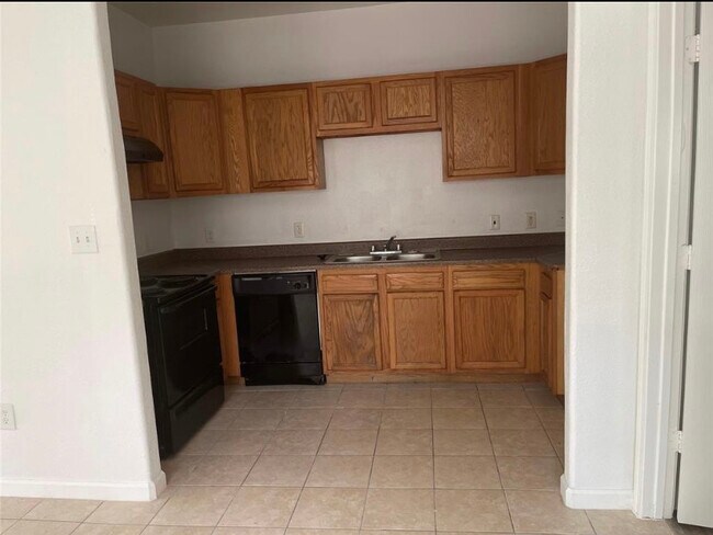Foto del edificio - 8119 Caddo Rd
