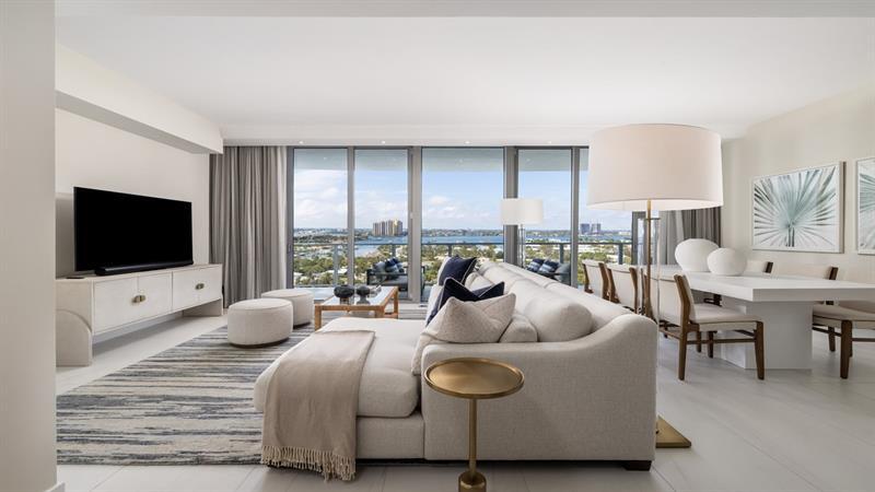 Foto principal - 3100 N Ocean Dr