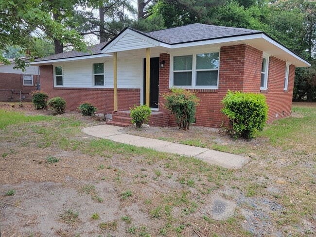 Building Photo - 4113 Knollwood Dr