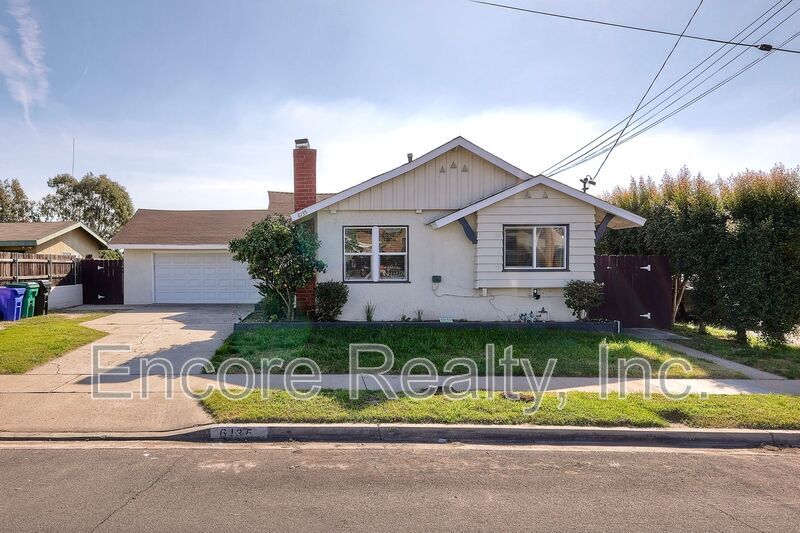 Foto principal - 6135 Chadwick Ave