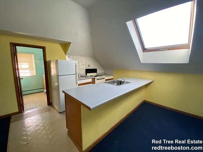 Building Photo - 2 Portina Rd