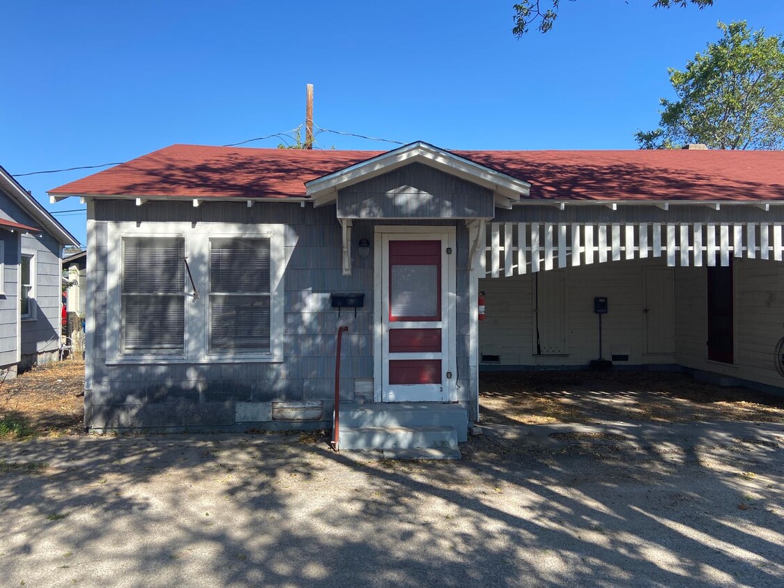 Primary Photo - Affordable 1 Bedroom w/ Direct River Trail...
