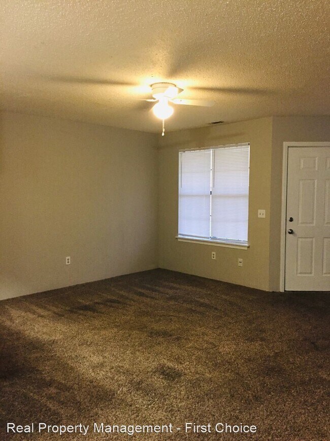 Building Photo - 2 br, 1 bath House - 2009 Keith Circle unit B