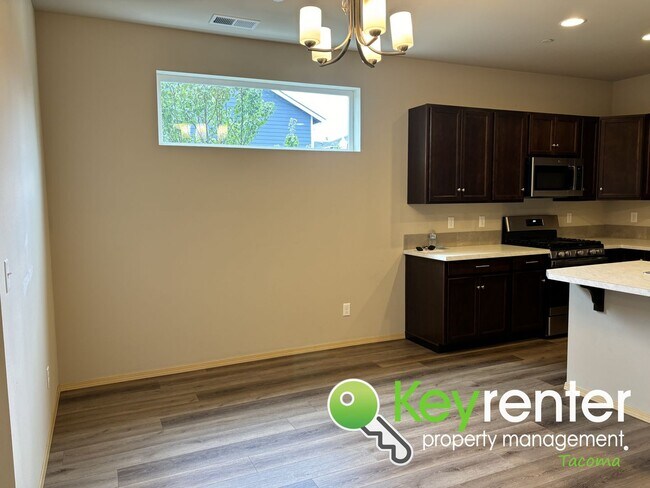 Building Photo - 1050 Magnuson Way