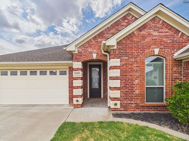 Building Photo - 4806 Falcon Crest Blvd