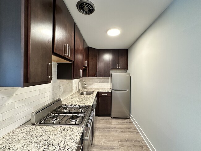 Foto del edificio - 507 W Barry Ave