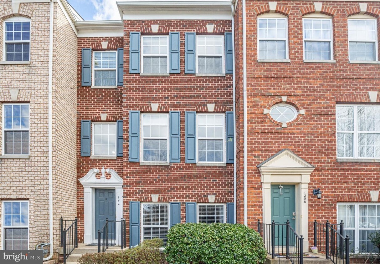 1204 Wilcox Ave, Fredericksburg, VA 22401 Townhome Rentals in Fredericksburg VA