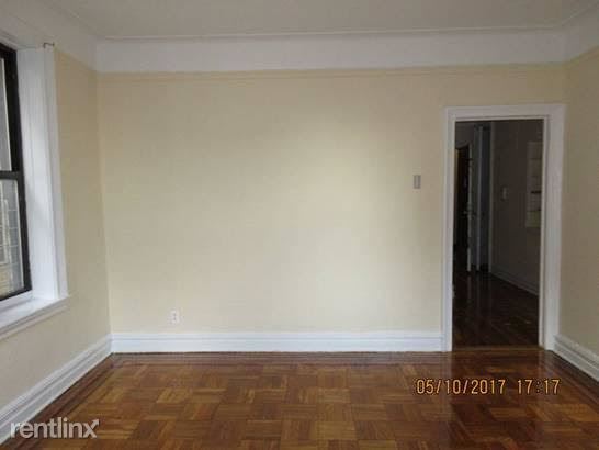 Building Photo - 8550 Forest Pky