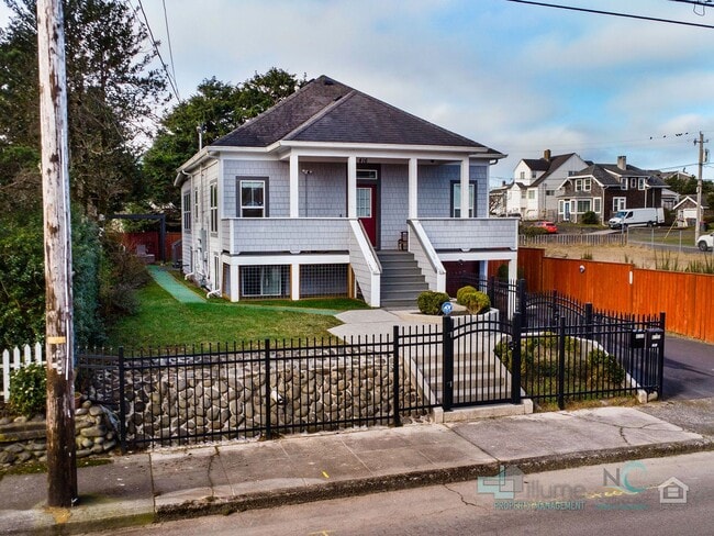 Building Photo - 416 N Downing St