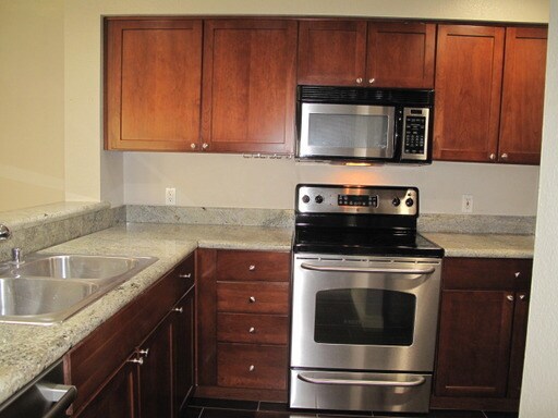 Foto del edificio - Modern condo near downtown Seattle!