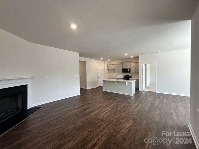 Foto del edificio - 211 Dogwood St