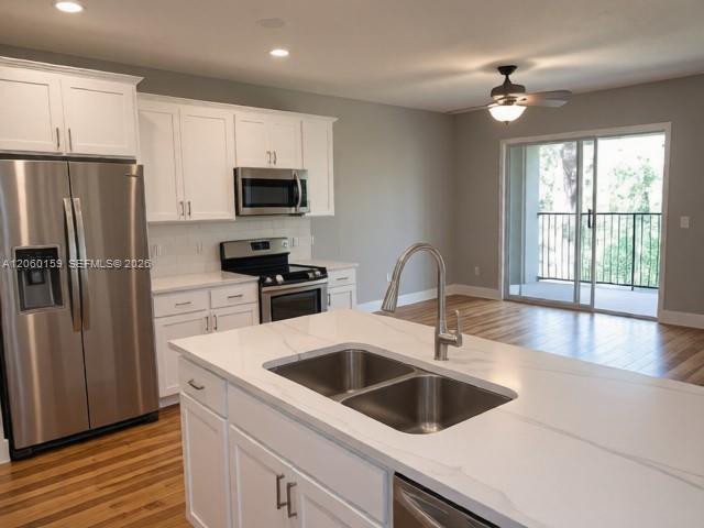 Foto del edificio - 738 Crest Pines Dr