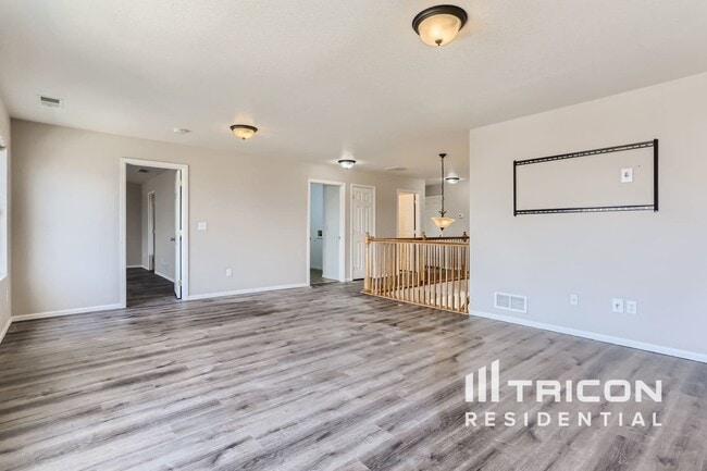 Building Photo - 10191 Altura St