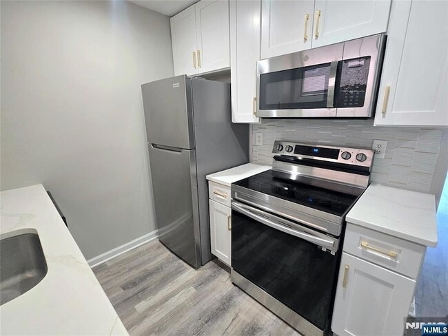 Building Photo - 105 State St