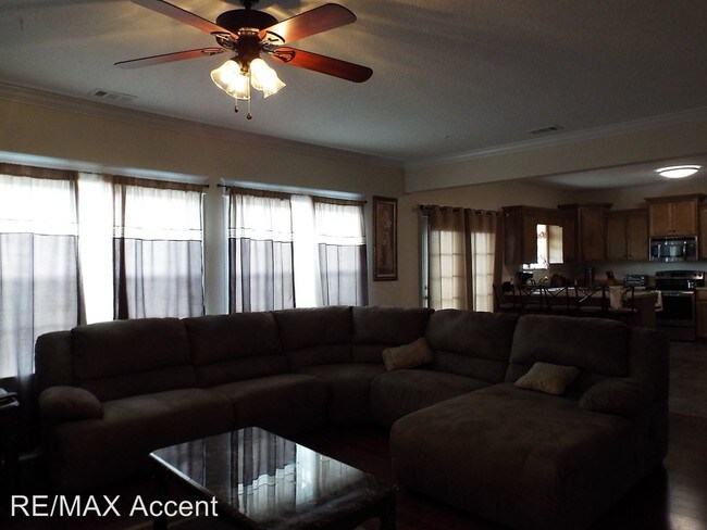 Foto del edificio - 5 br, 4 bath House - 195 Wilkins Road