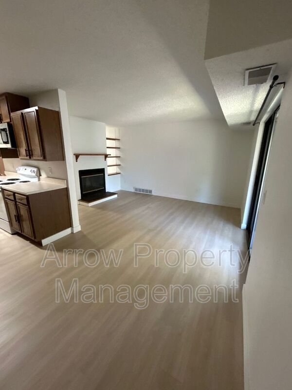 Foto principal - 205 E Arbor Ave