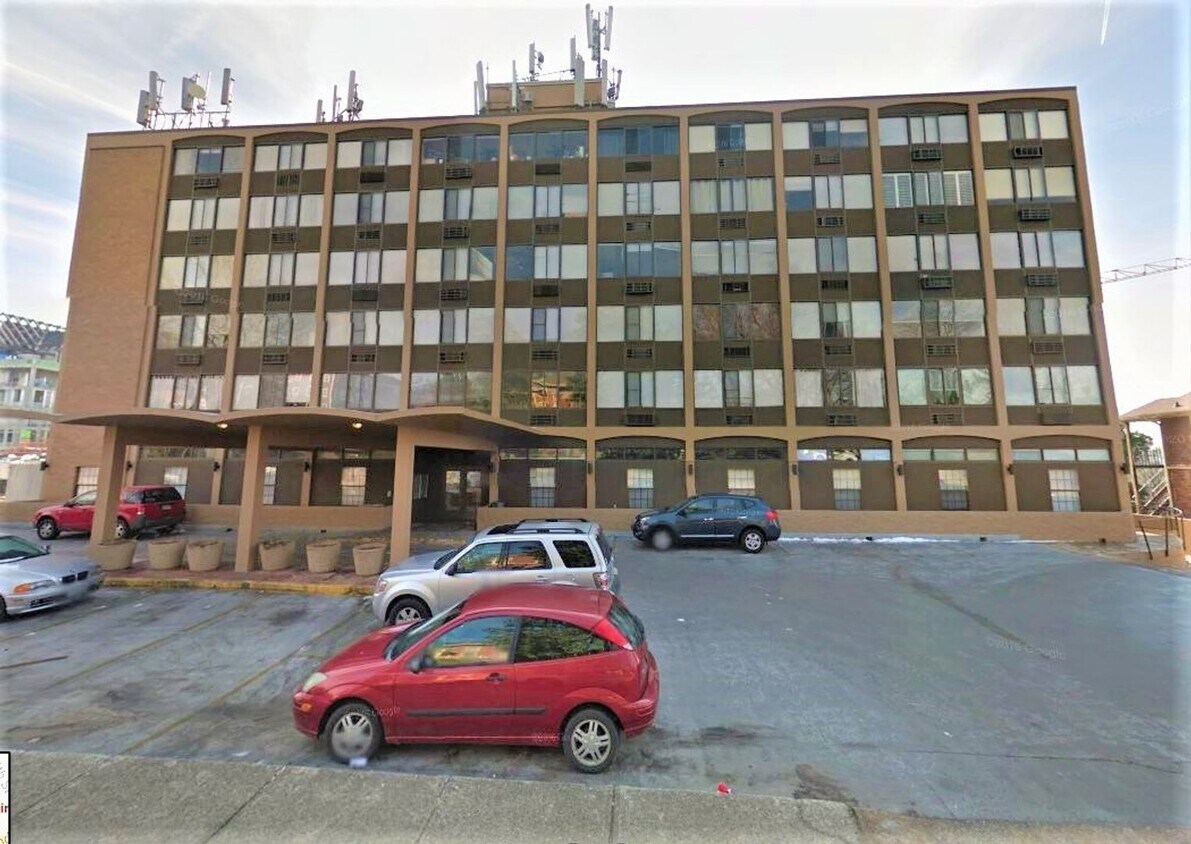 University Towers: Studio Apartment ready for AUGUST 2026 move in! - University Towers: Studio Apartment ready for AUGUST 2026 move in!