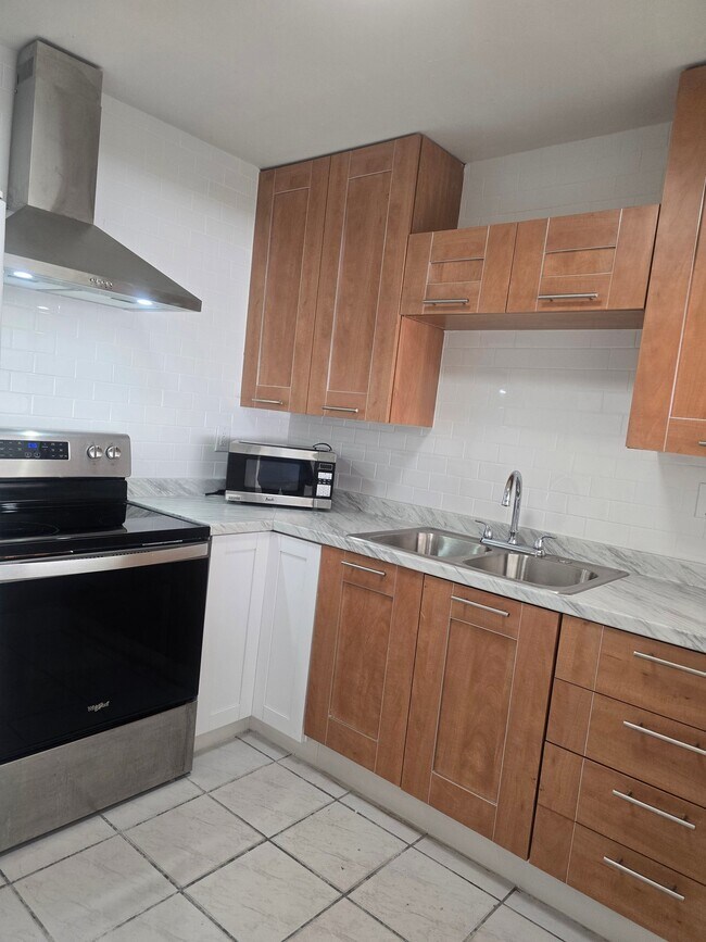 Foto del edificio - 13201 SW 17th Ln